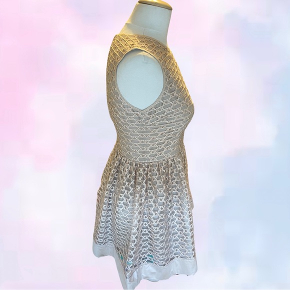 Pale pink Valentino Dress - Picture 2 of 4